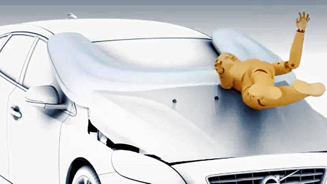 Volvo launches airbag Car News CarsGuide