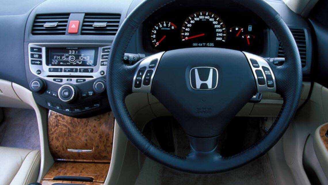 2003 Honda accord euro luxury review #3
