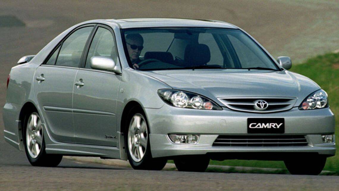 car review toyota camry 2004 #7