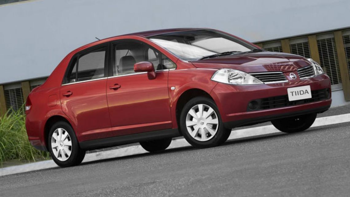 2006 Nissan tiida sedan review #5