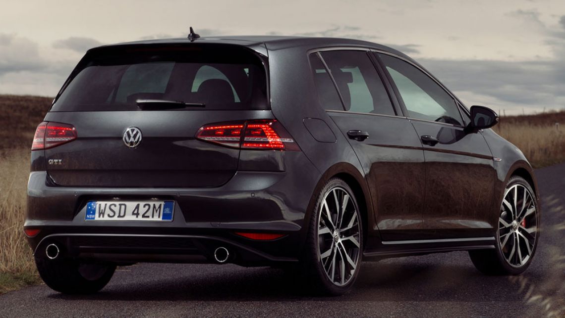 Volkswagen Golf GTI Performance 2016 review | road test ...