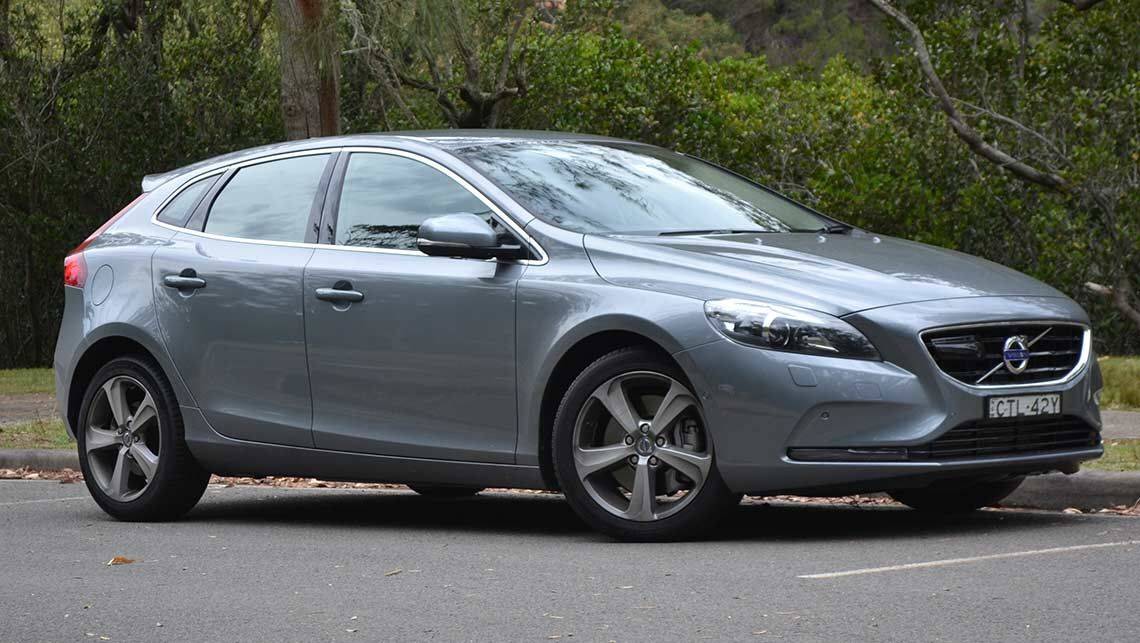 2015 Volvo V40 D4 Luxury review CarsGuide