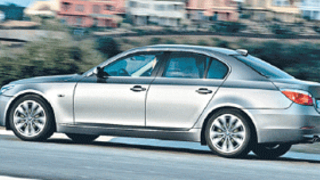 2006 Bmw 530i vs mercedes e350 #3