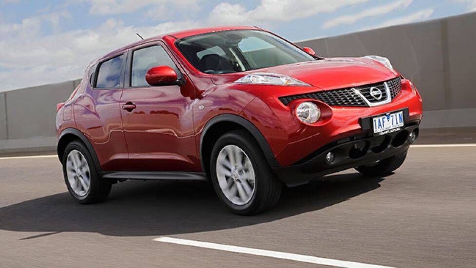 2014 Nissan Juke review  ST and STS 11 March 2014 by Alistair 