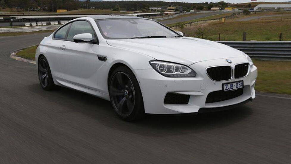 BMW M6 coupe and convertible review 9 November 2012 by Derek Ogden