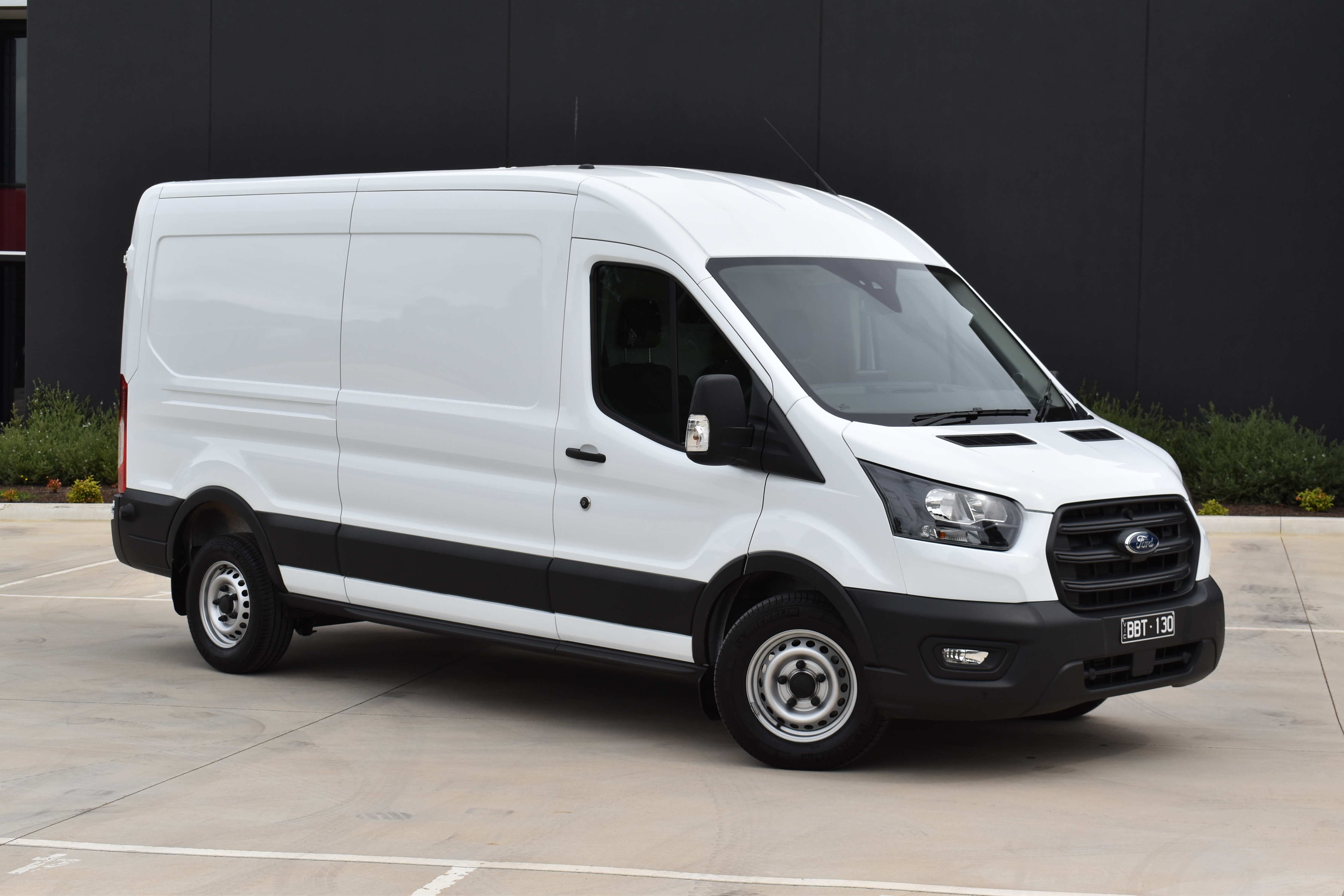 Best EOFY 2020 deals: Vans | CarsGuide