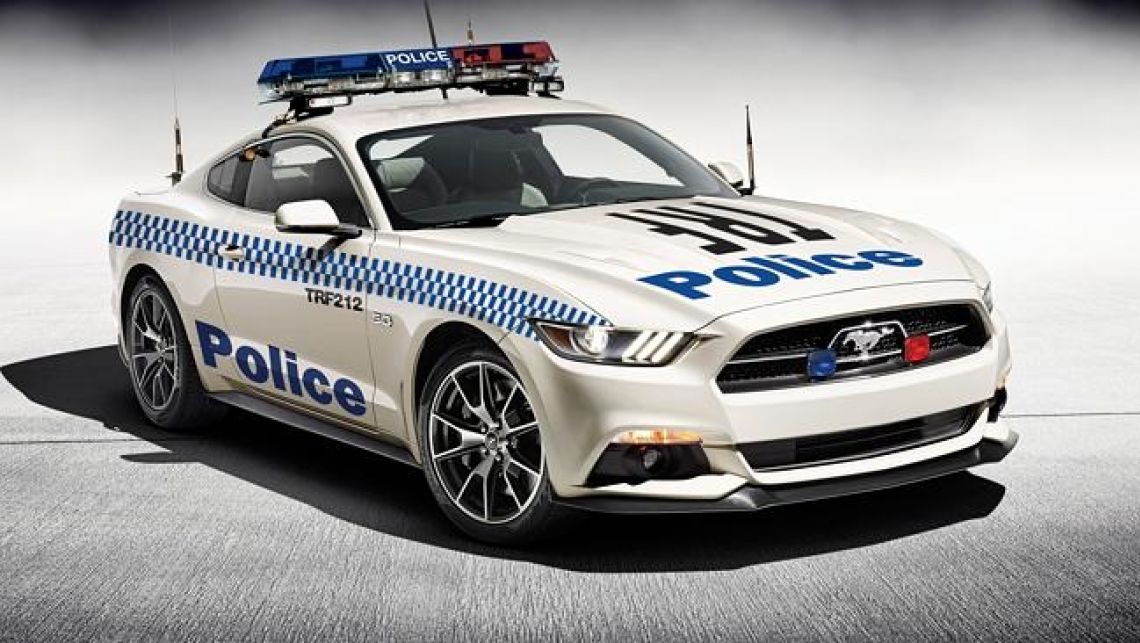 Police cruisers ford mustang #6