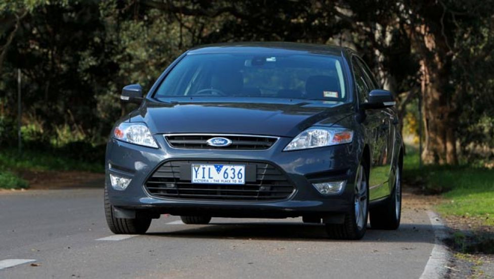 Ford mondeo zetec review 2011 #8